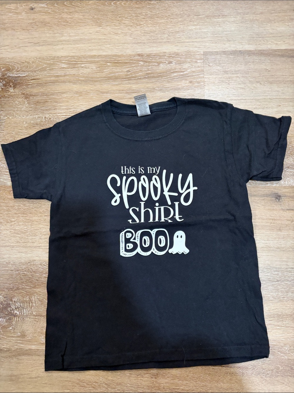 Gildan Black Kids' 'Spooky Shirt BOO' Graphic Tee